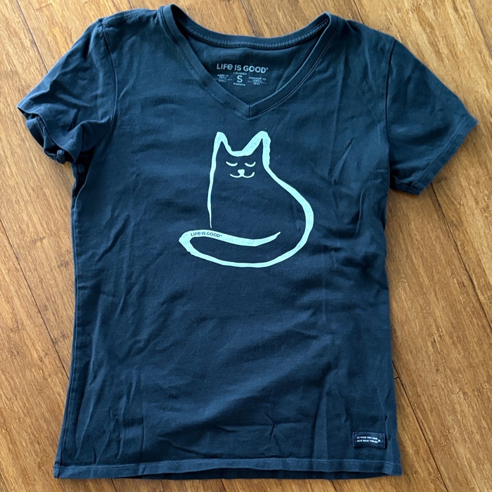 Life Is Good black Tee